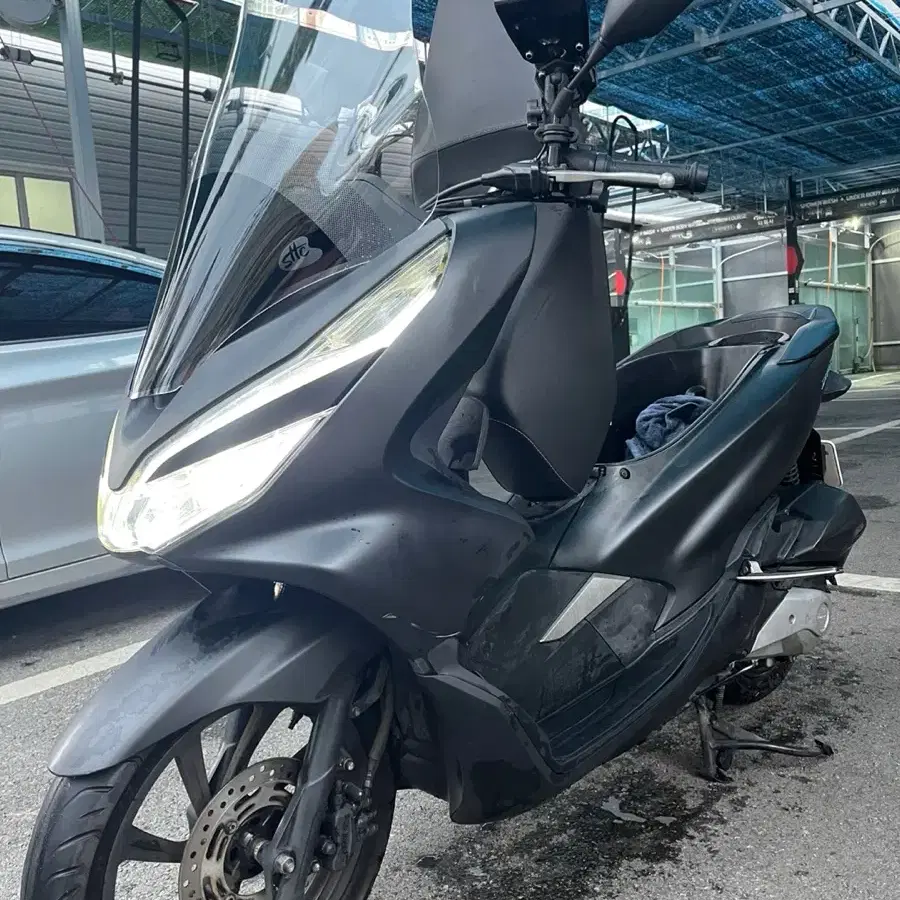 Pcx125 18년식 판매합니다