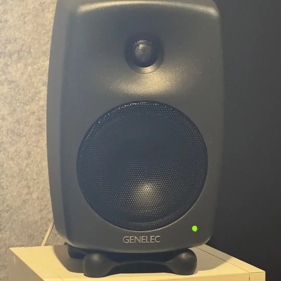 genelec 제네렉 8330a + glm kit 팝니다.