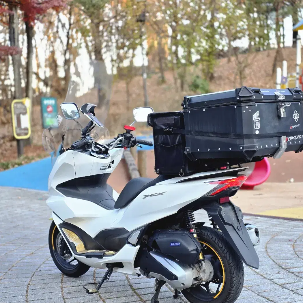 21년식 PCX125 ABS배달세팅 AAA급 팝니다