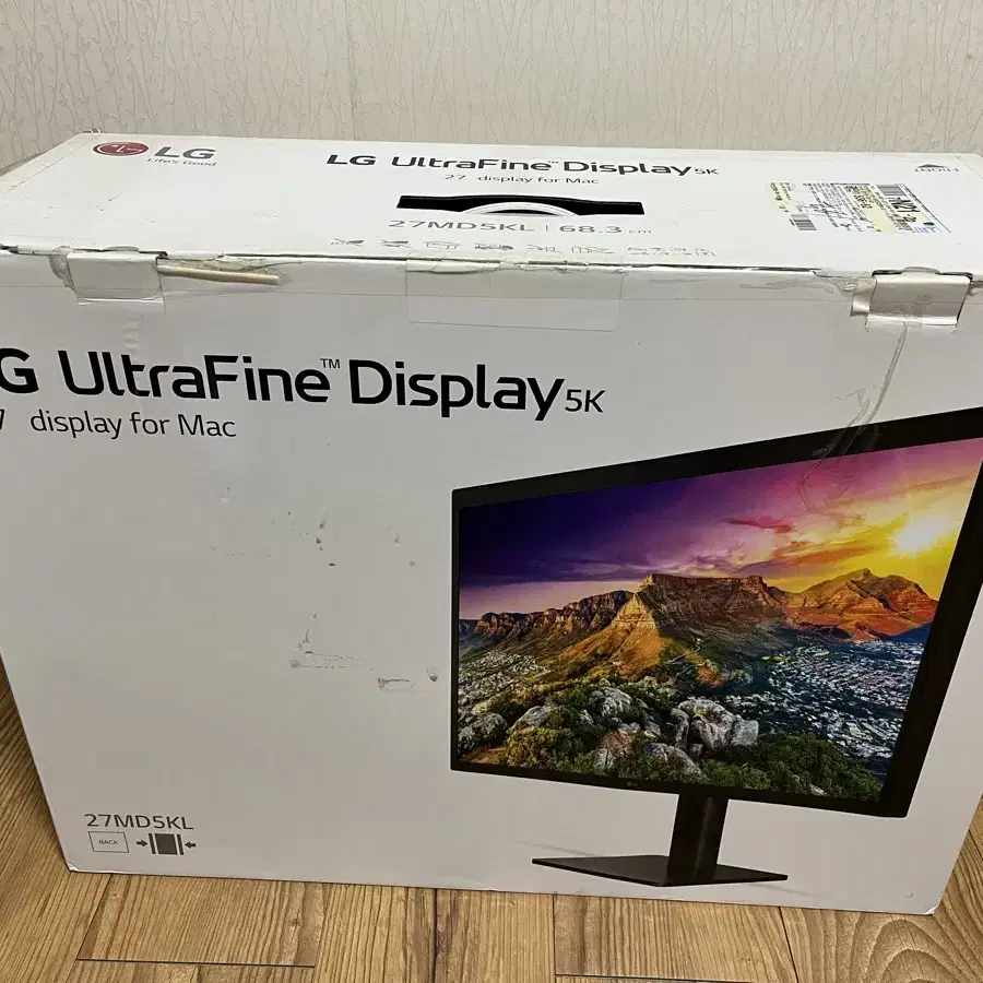 LG 울트라파인 27인치 5K 맥용 모니터(27MD5KL)