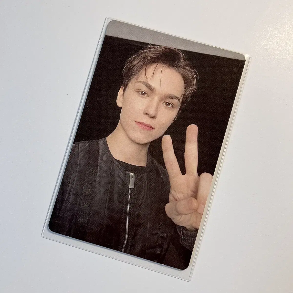 Seventeen vernon Follow Again tc Selfie photocard WTS