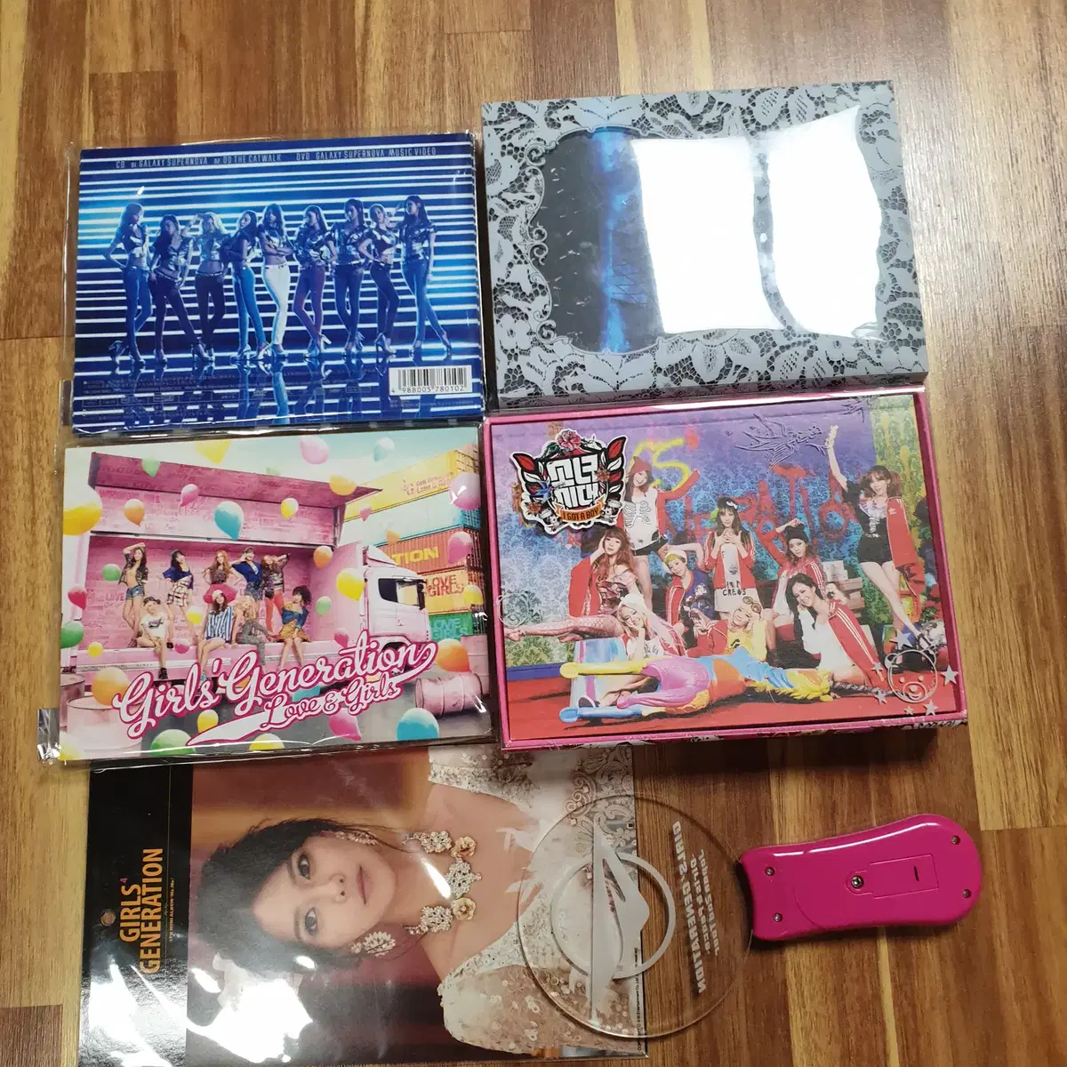 소녀시대 앨범 4세트(맥시싱글2세트)DVD CD 블루레이 응원봉 굿즈