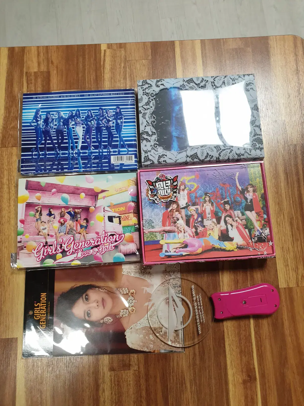 소녀시대 앨범 4세트(맥시싱글2세트)DVD CD 블루레이 응원봉 굿즈