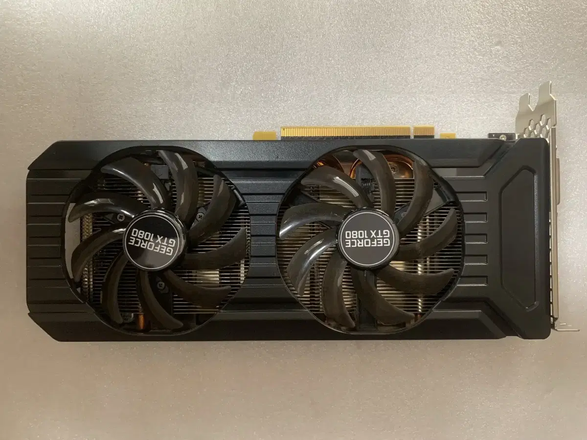 이엠텍 지포스 GTX1080 8GB