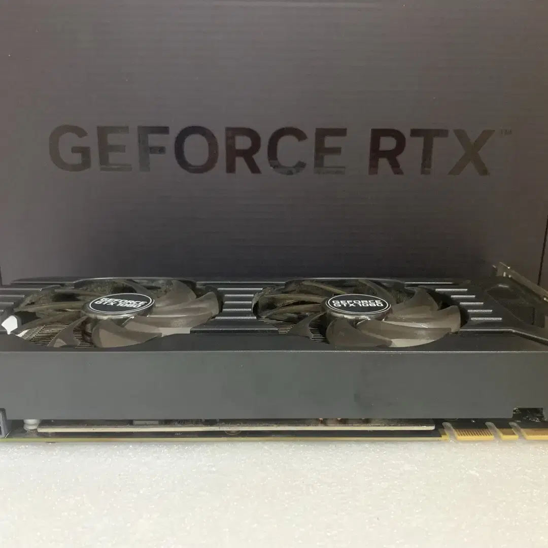 이엠텍 지포스 GTX1080 8GB