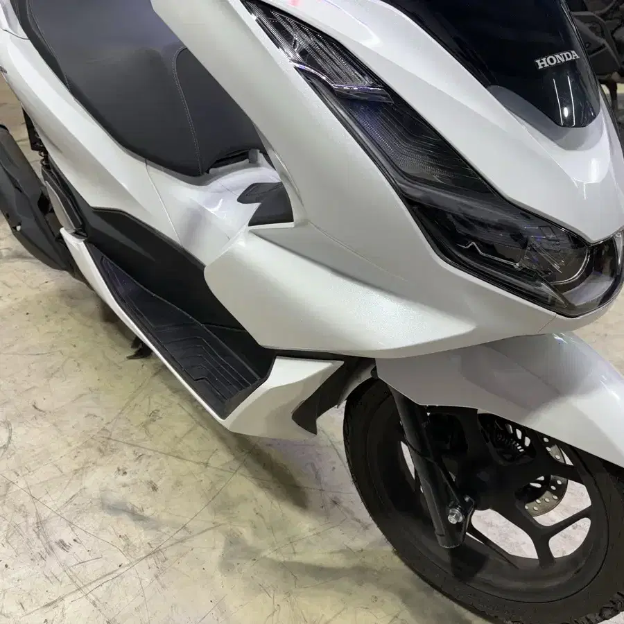 Pcx21년식 ABS 판매합니다