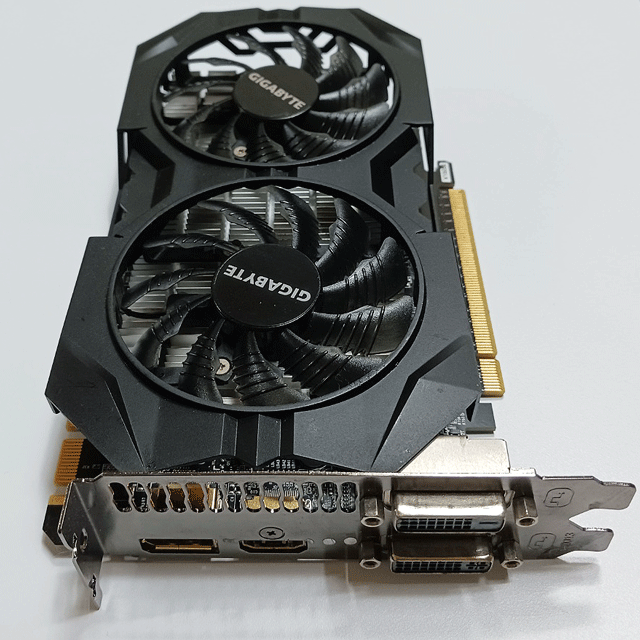 GTX950 2G 기가바이트 그래픽 팝니다