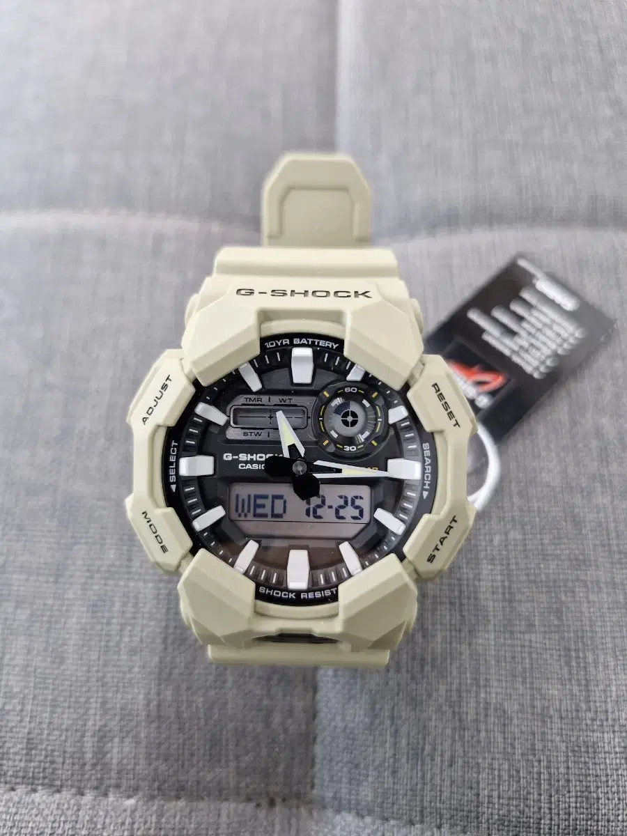 G-Shock Clock GA-010-5ADR