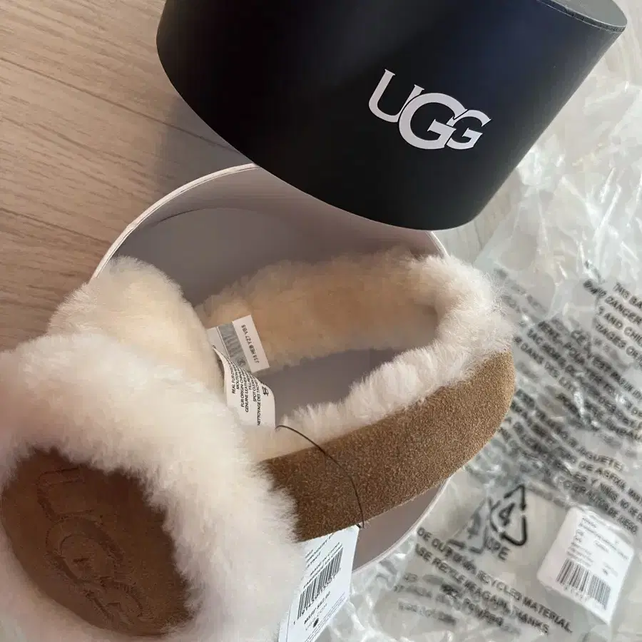 ugg  어그 귀마개 이어머프 새상품