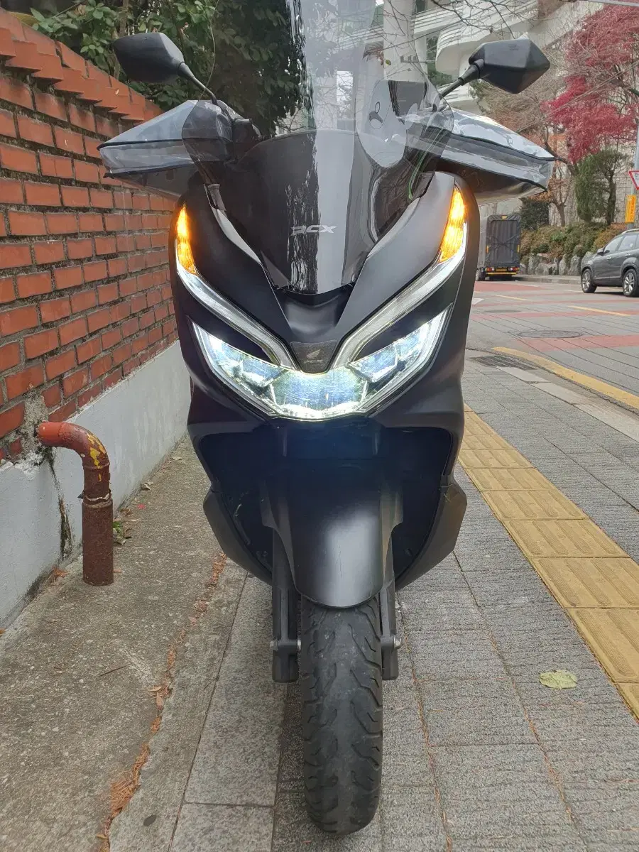 오토바이 Pcx 125cc 2019년 47***키로수 팝니다