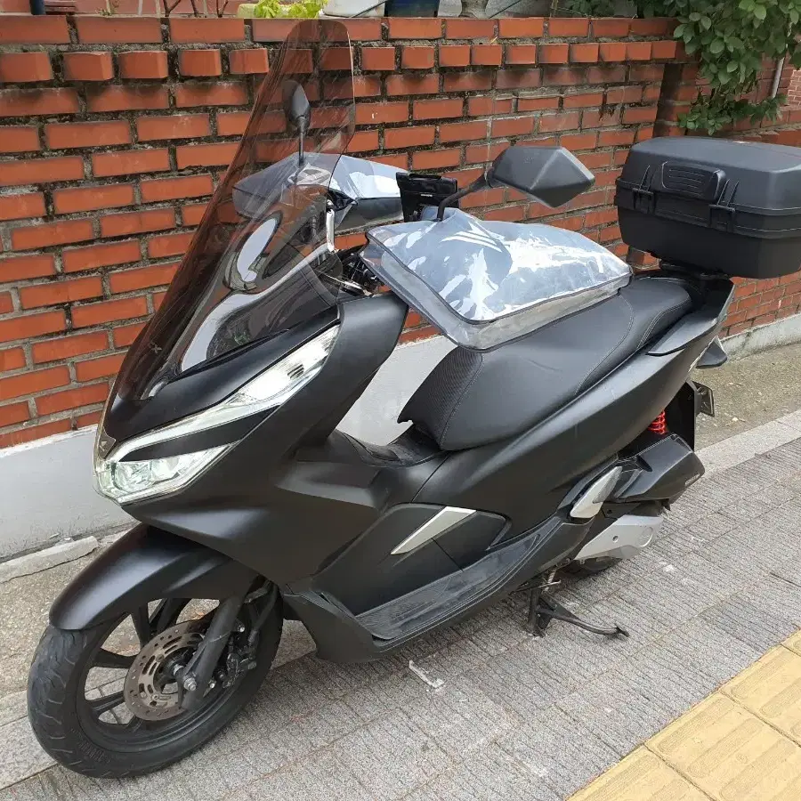 오토바이 Pcx 125cc 2019년 47***키로수 팝니다