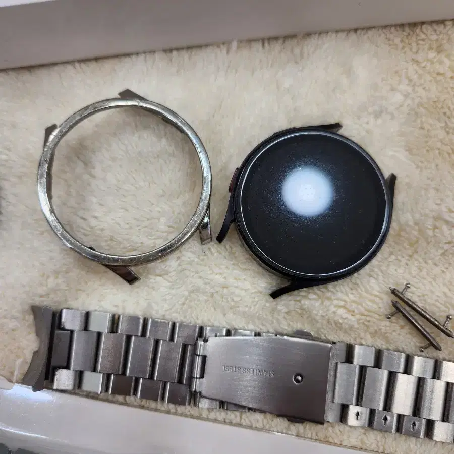 삼성 갤럭시워치 5 블랙 44mm + 스트랩 + 충전기