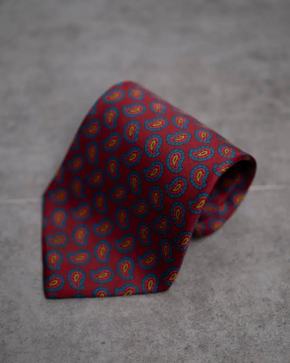 90s Polo Ralph Lauren Silk Tie (9.5)