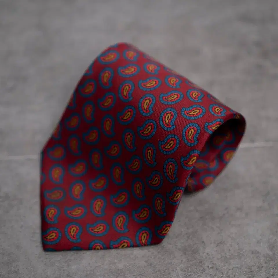 90s Polo Ralph Lauren Silk Tie (9.5)