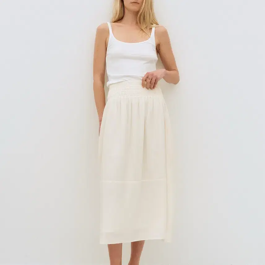 vartist areti skirt