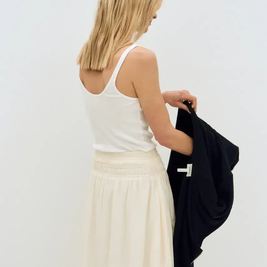 vartist areti skirt