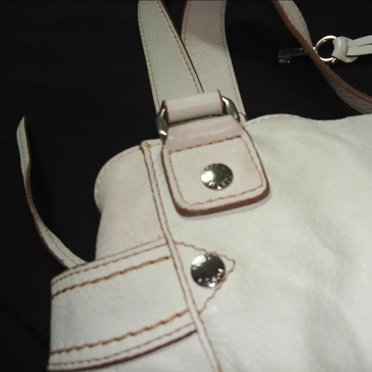 Fossil shoulder bag