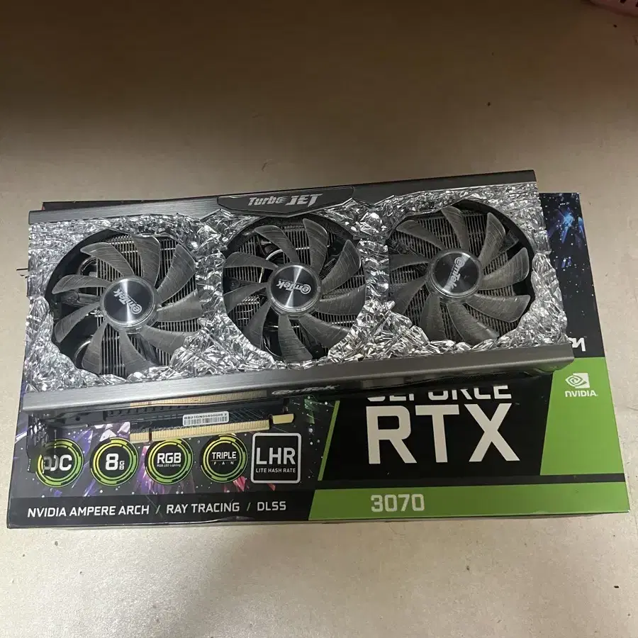 이엠텍 RTX 3070 LHR TURBO JET 팝니다.