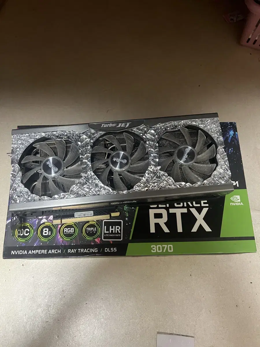 이엠텍 RTX 3070 LHR TURBO JET 팝니다.