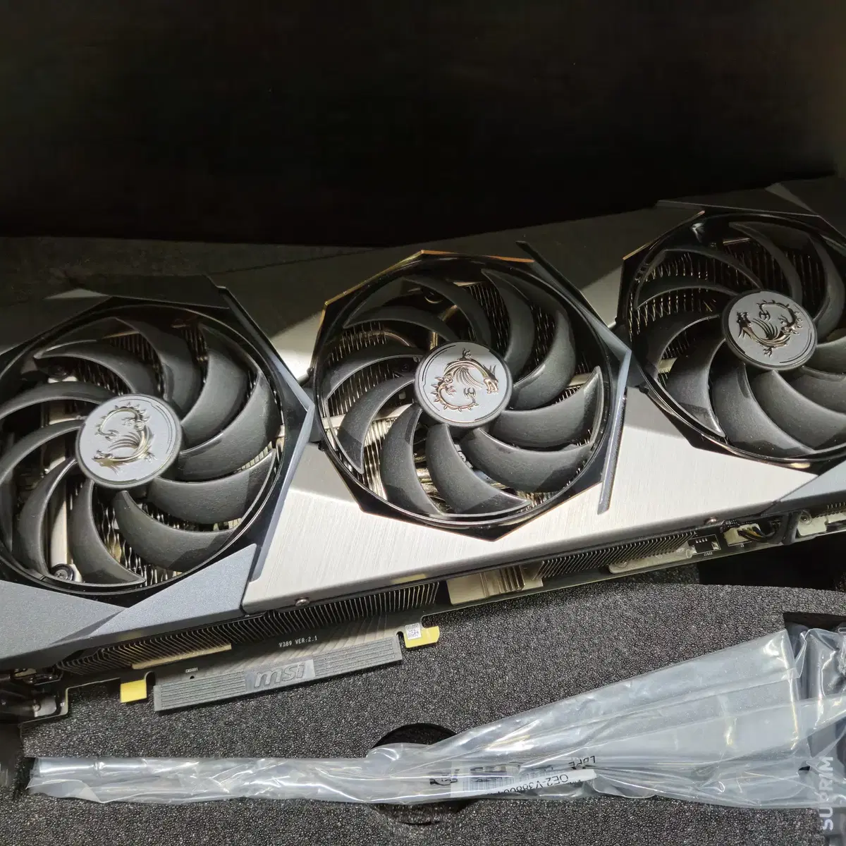 MSI RTX 3080Ti 슈프림 X 판매합니다.