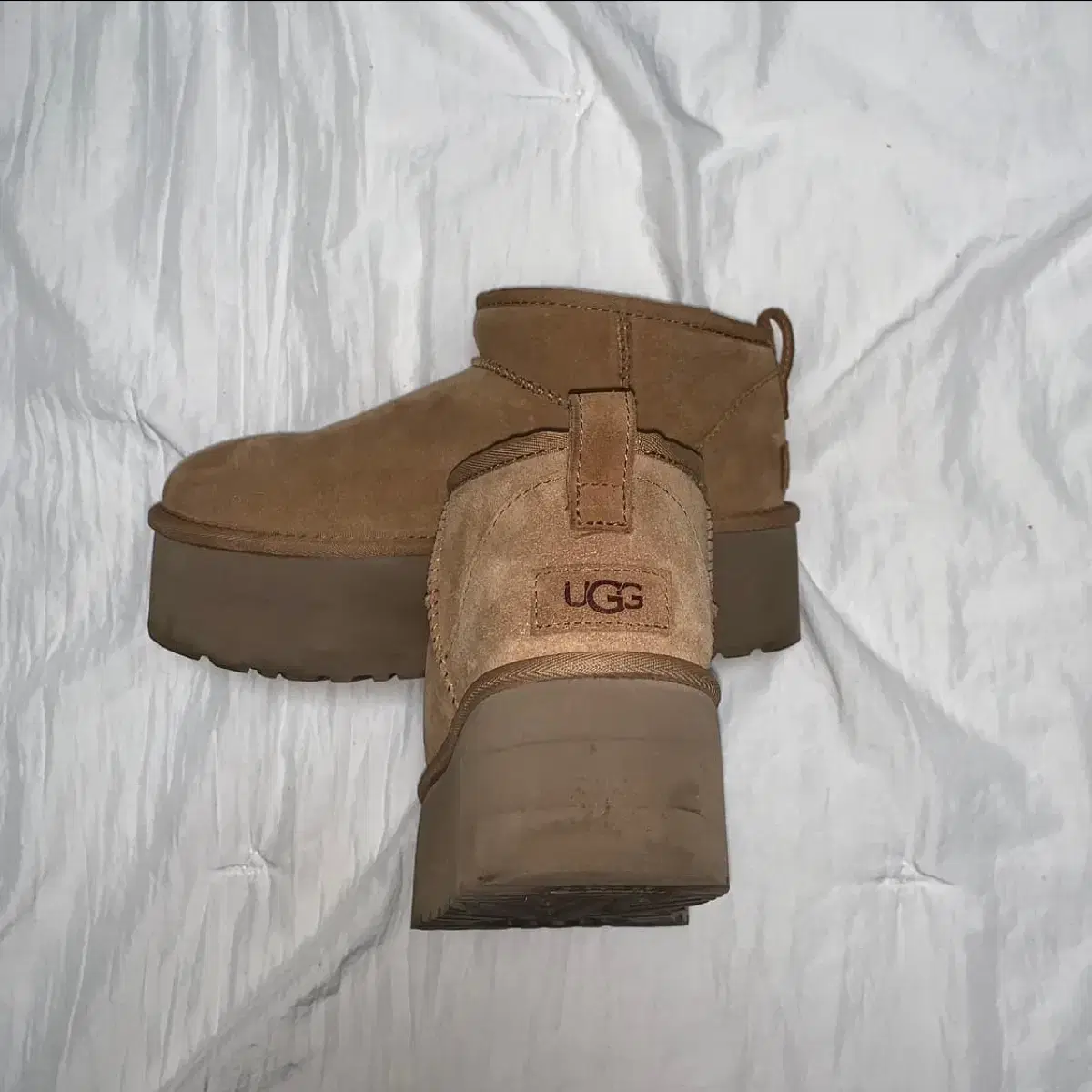 Ugg micro mini flatform boots