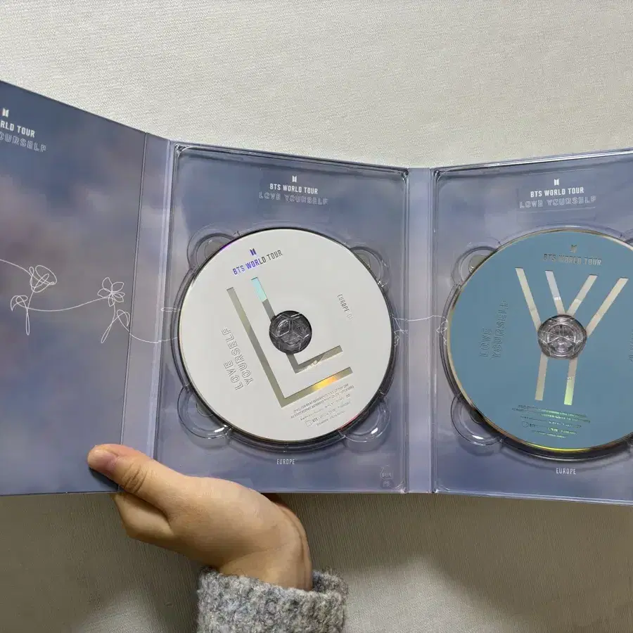 방탄 Love Yourself Europe DVD