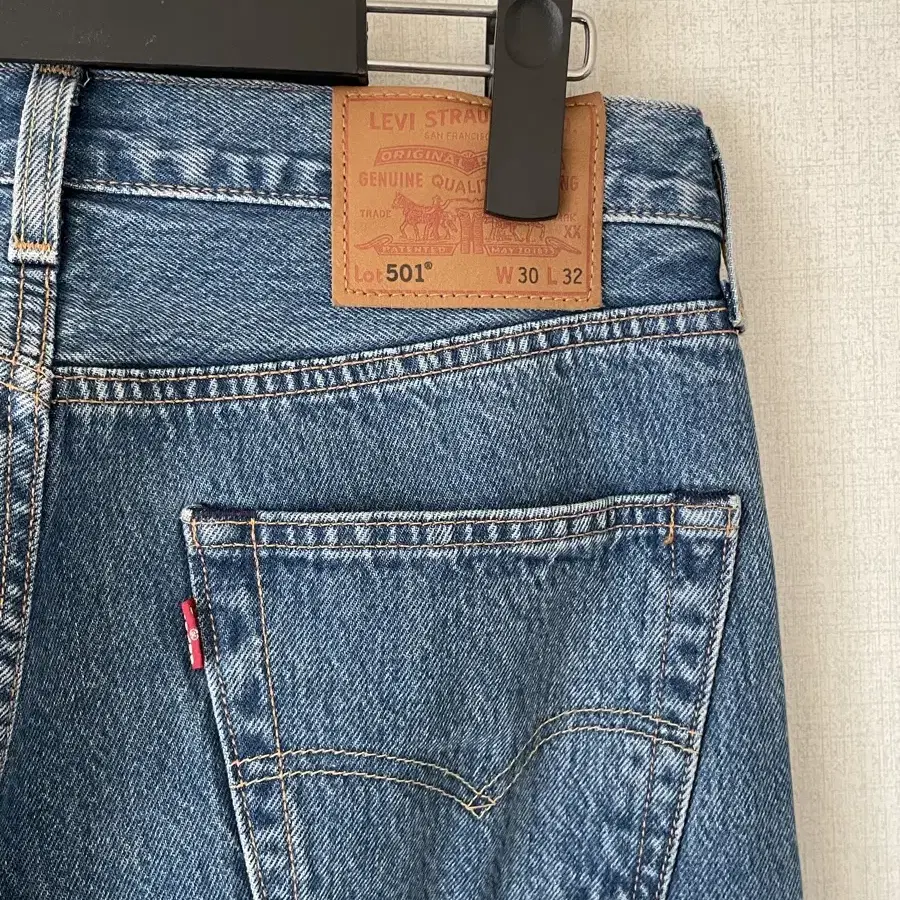 리바이스(levis) 501(중청, size 30X32)