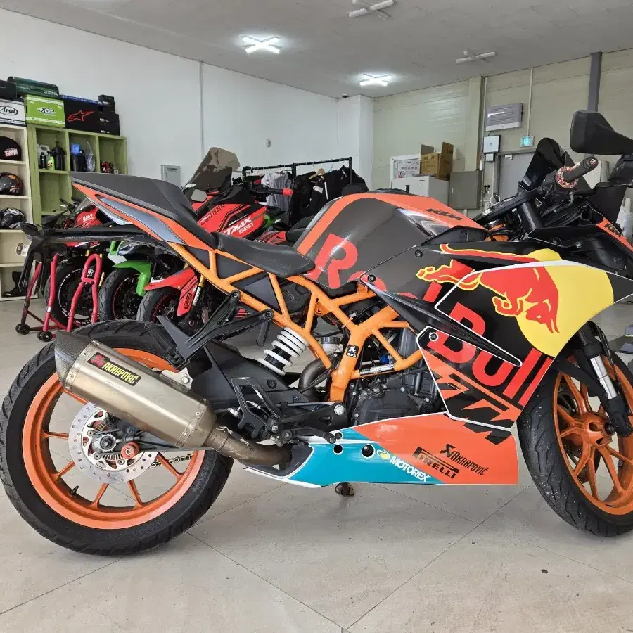 16년식 KTM RC390 판매합니다 쿼터R3대전바이크서울경기인천부산