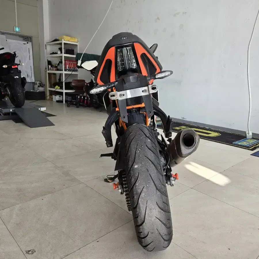 16년식 KTM RC390 판매합니다 쿼터R3대전바이크서울경기인천부산