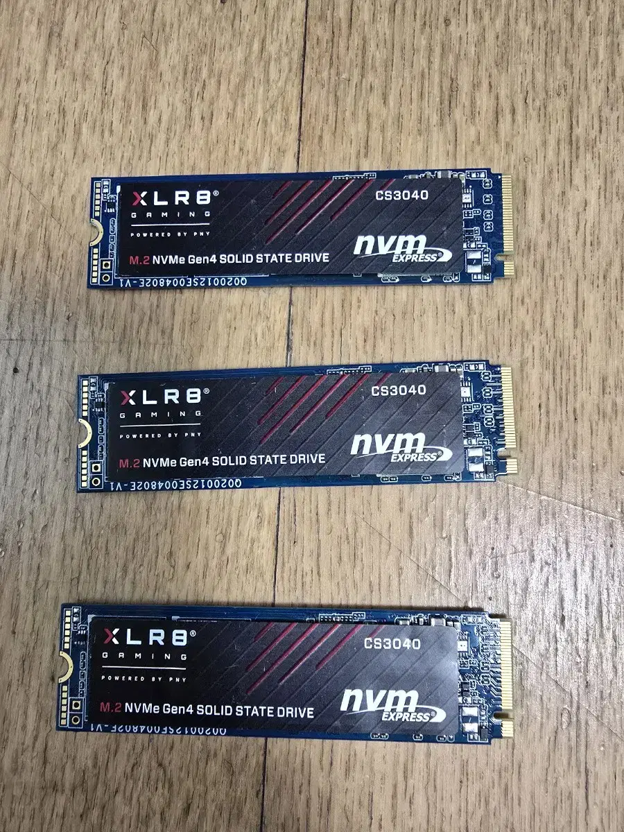 PNY XLR8 CS3040 Gen4 NVMe 제이씨현 2TB 팝니다.