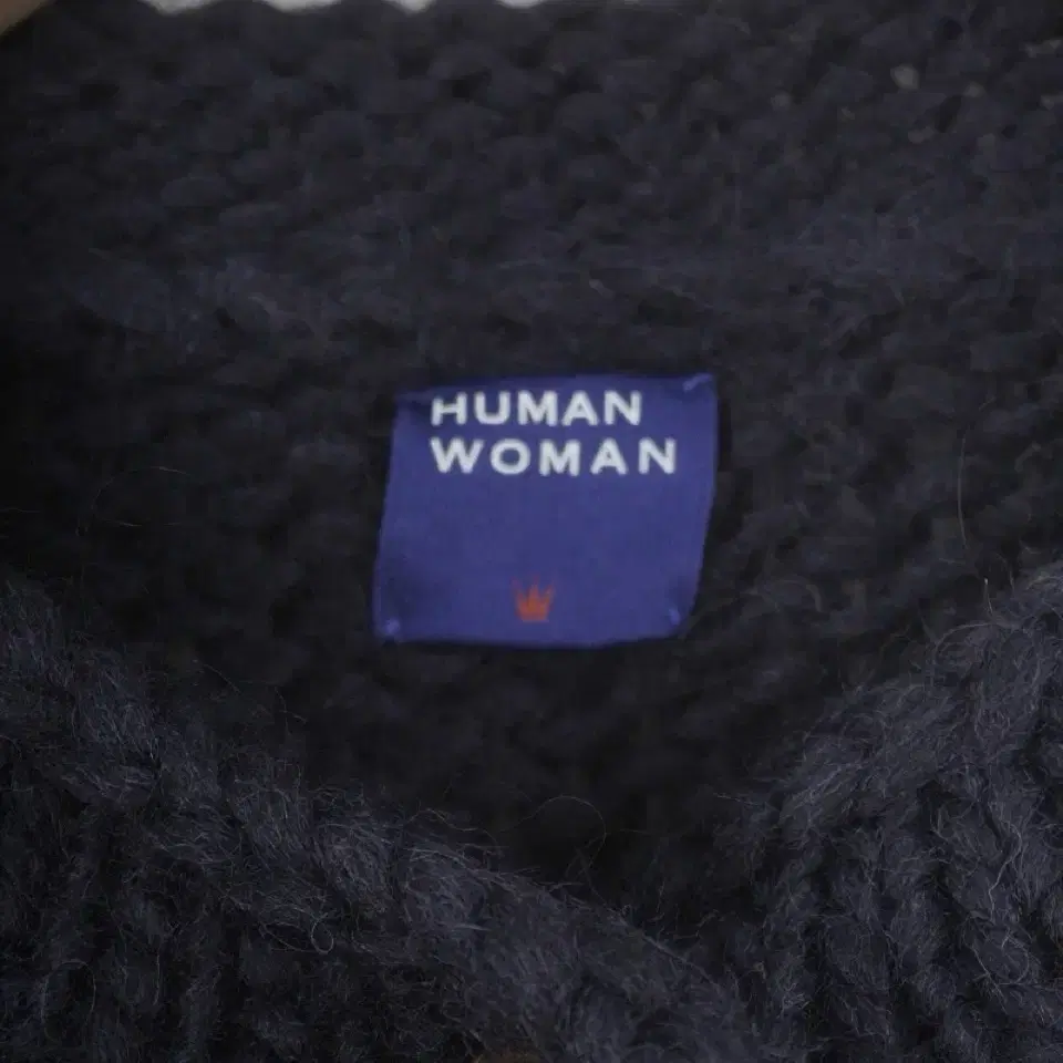 HUMAN WOMAN pure wool cardigan