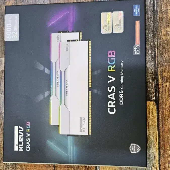 미개봉)에센코어 클레브 rgb 6000 cl30 32gb(16gbx2)