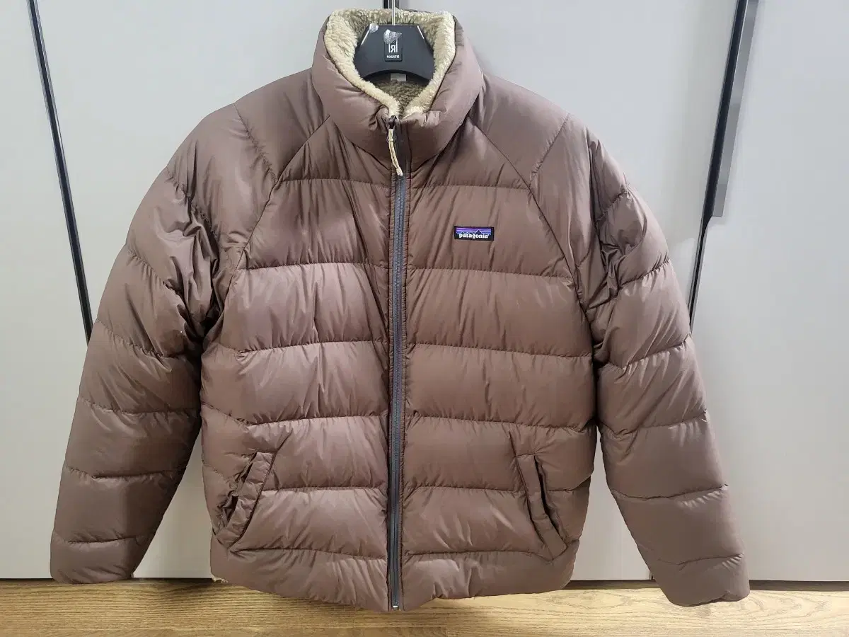 (Quick sale) Patagonia men's outerwear (around 105)