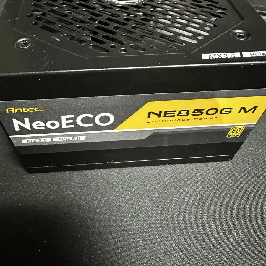 안텍 네오에코 850W GOLD 풀 모듈러 ATX 3.0