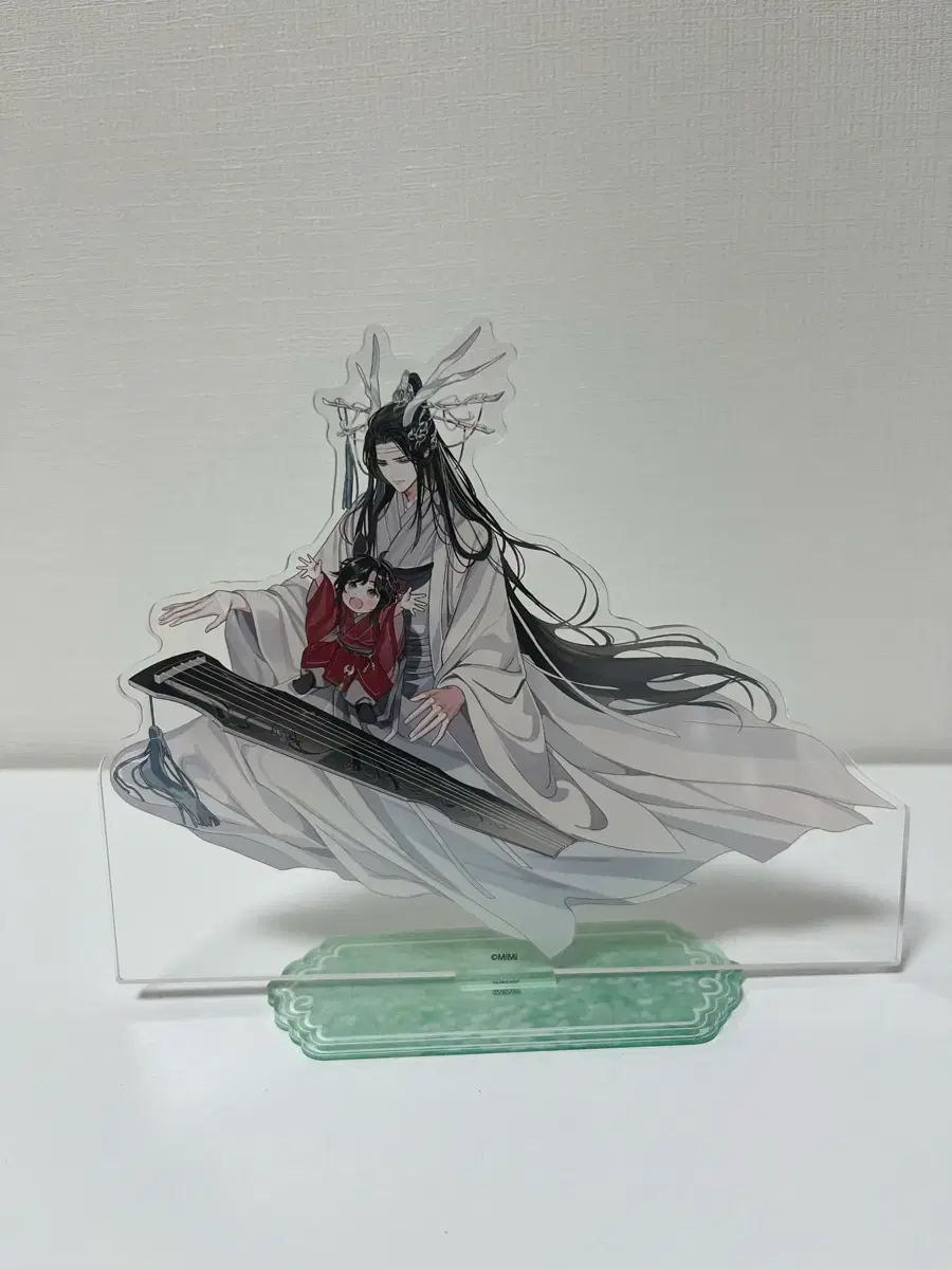 Madojo acrylic stand