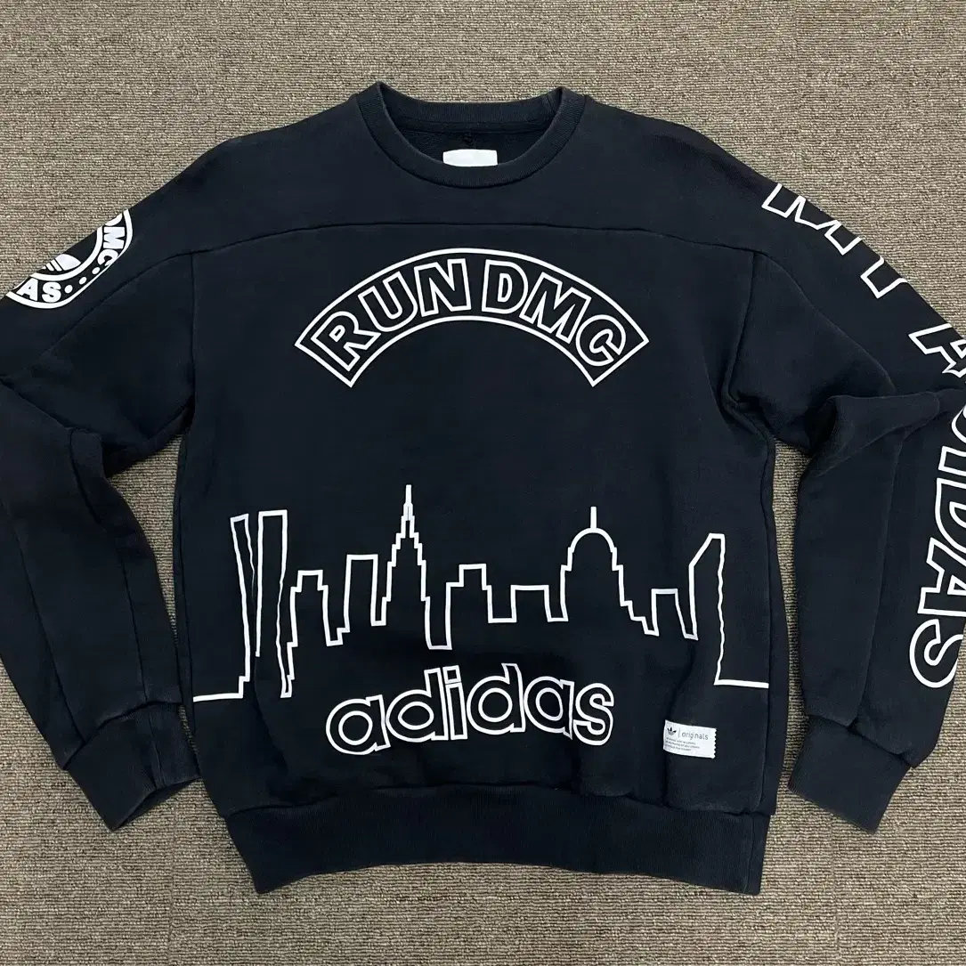 Adidas RUN DMC 아디다스 맨투맨