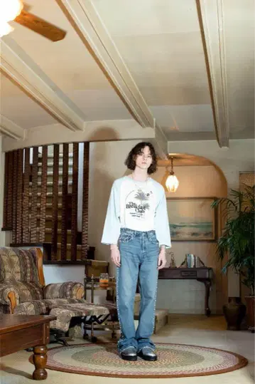 DAIRIKU 21AW BRAT PACK 래글런 티셔츠