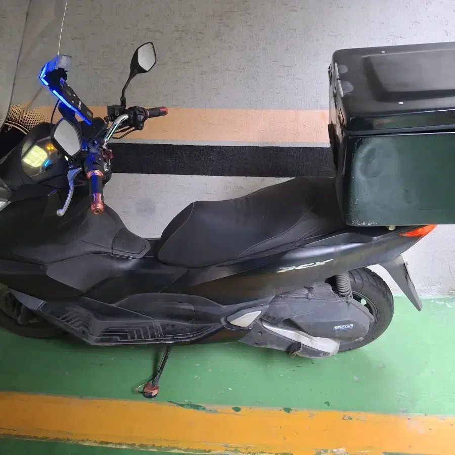 pcx125 22년식