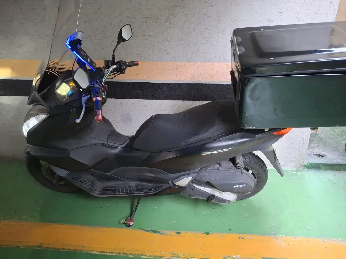 pcx125 22년식