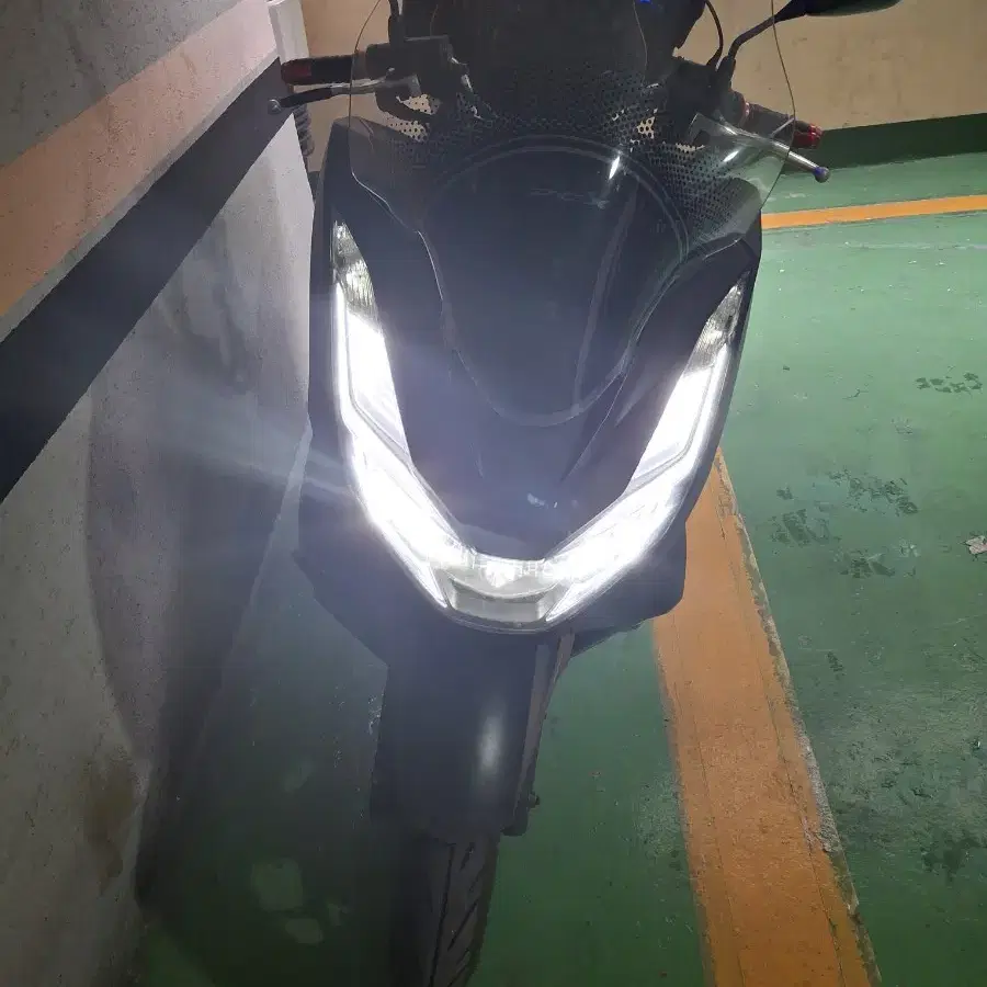 pcx125 22년식