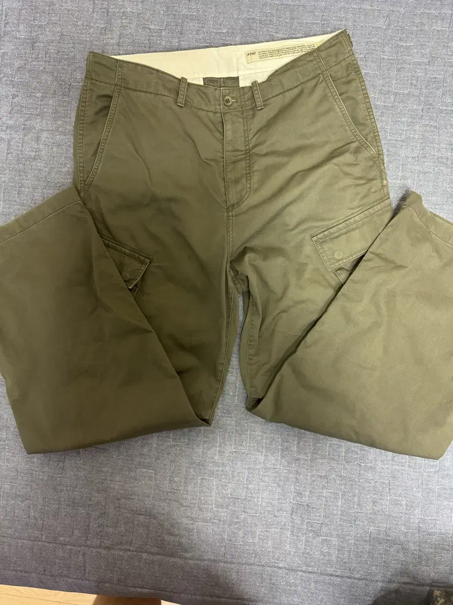 Pottery Cargo Pants Khaki Size 3