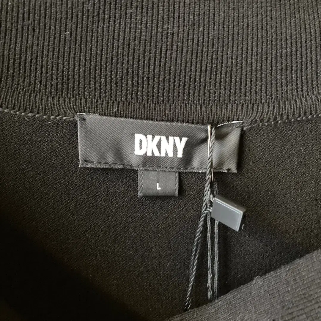 dkny 카라니트 새상품