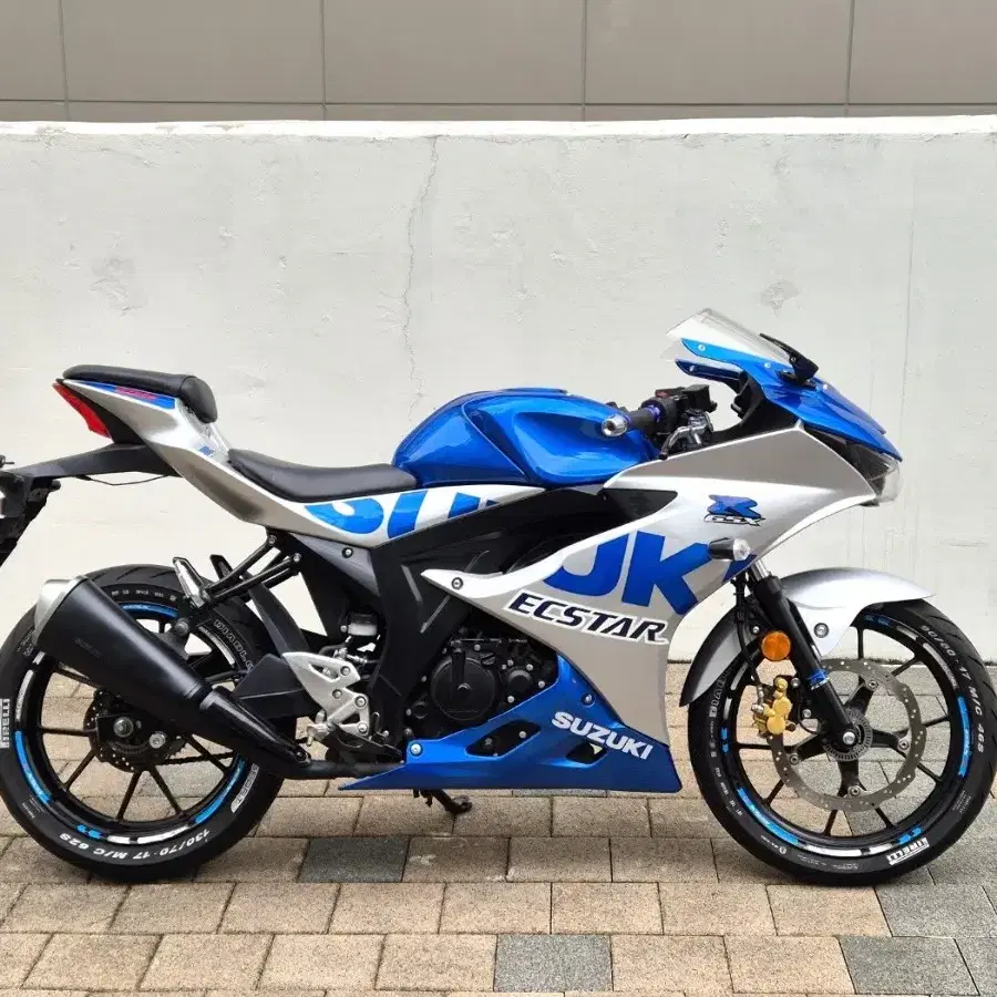 2021년식 스즈끼 gsx r125 스페셜컬러 판매합니다.