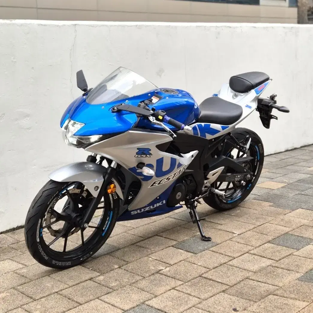 2021년식 스즈끼 gsx r125 스페셜컬러 판매합니다.