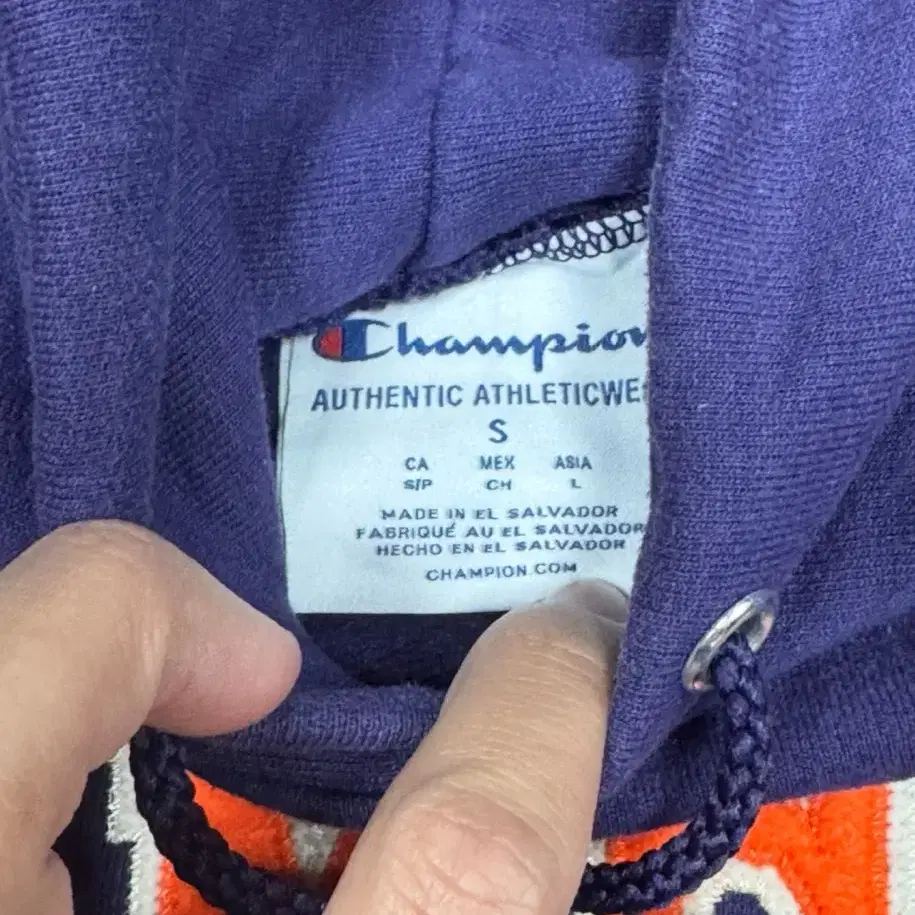 00s champion hoodie