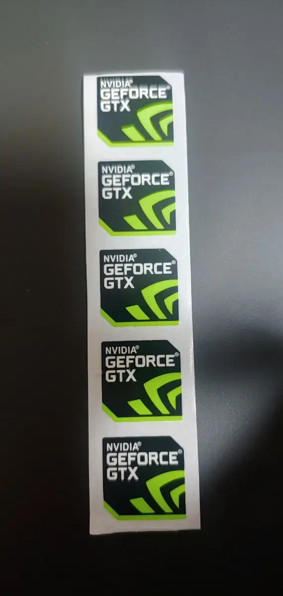 GEFORCE RTX 라벨 스티커