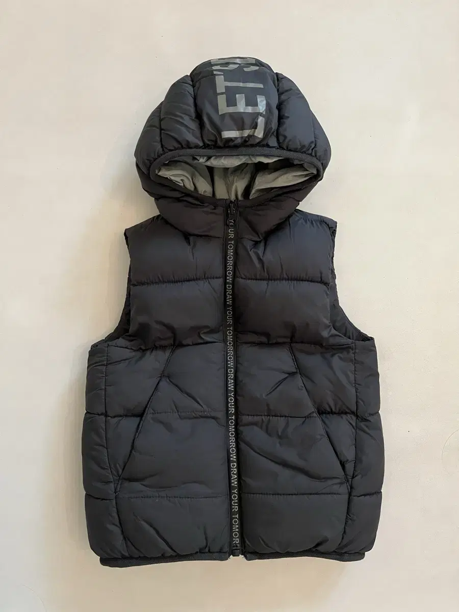Zara yooa Padded Vest 3-4Y
