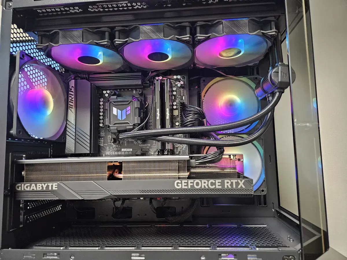 9800x3d, rtx4080 super  하이엔드급 본체