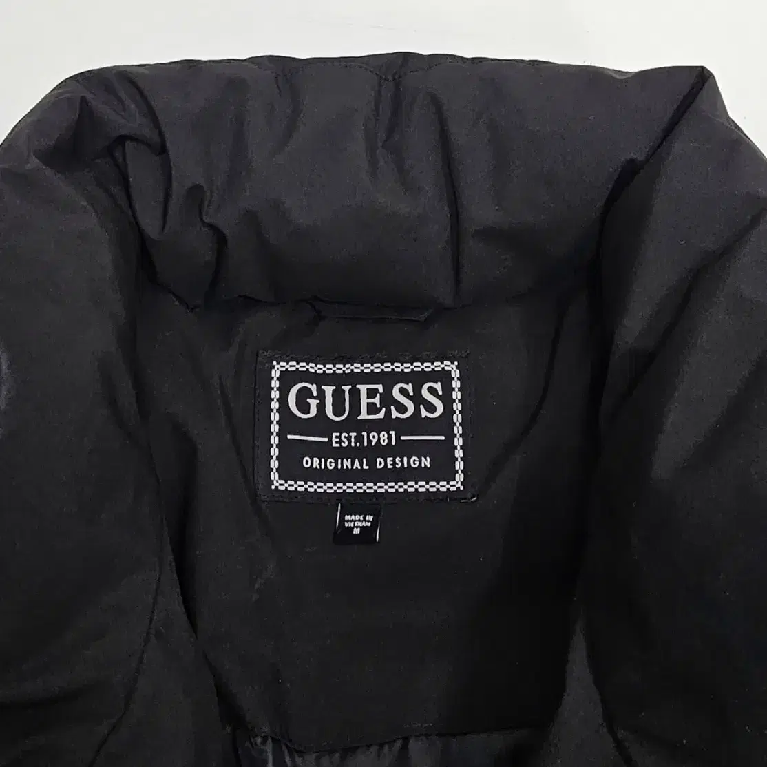 GUESS 2020년 게스 스탠넥 숏 다운 패딩 / 남 M