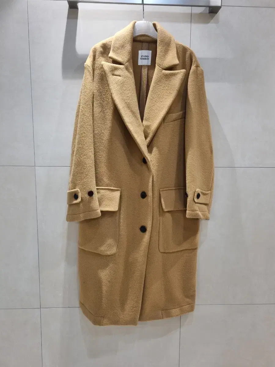 Studio Tomboy coat/women Free